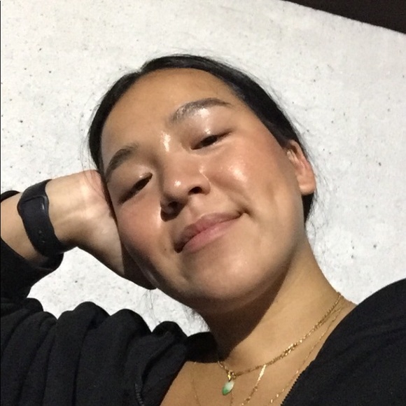 Meet your Posher, Linh - Picture 1 of 1